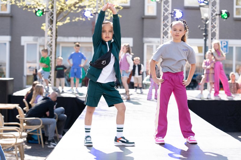 Modeshow 408_.jpg